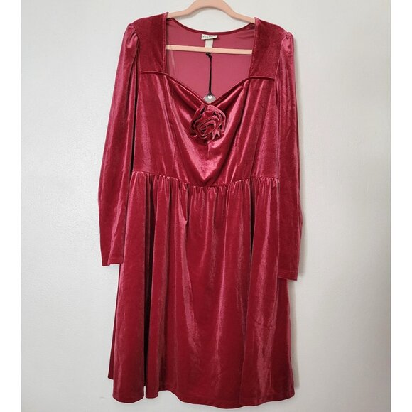 Ava & Viv Womens 1X Red Velvet Long Sleeve Dress With Rose Accent - Picture 3 of 9